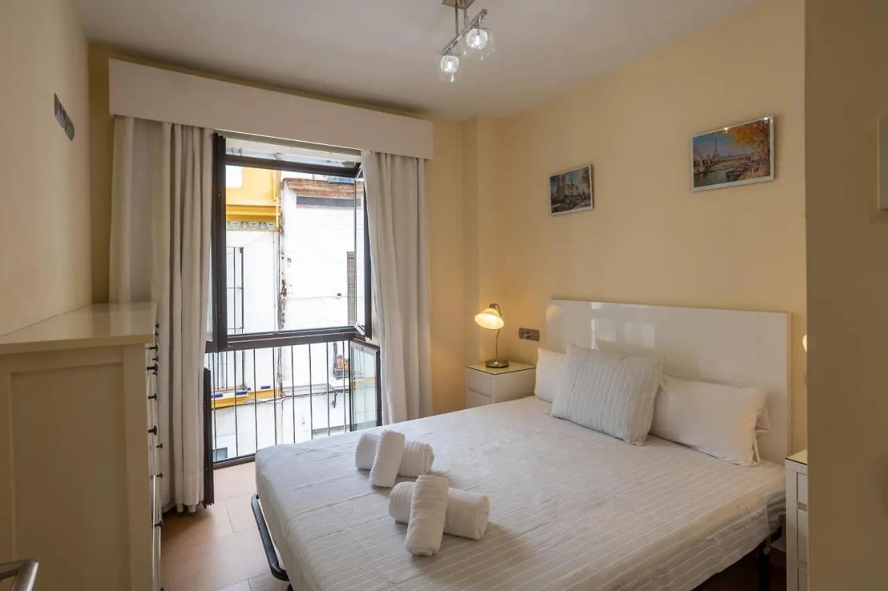 Sol Sevilla Urban Apartment 0*, 세비야 스페인
